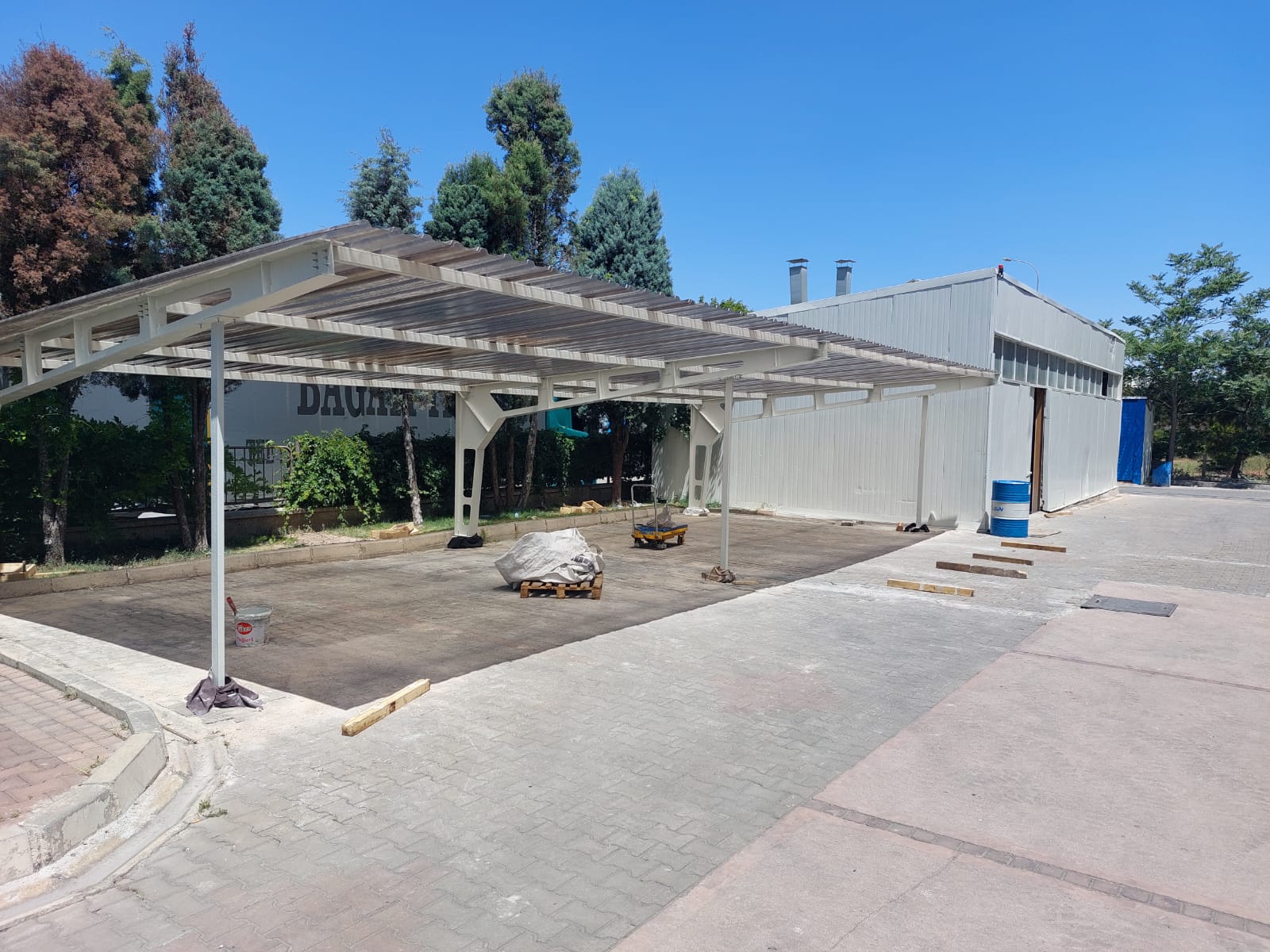 Gölgelendirme sundurma uygulaması